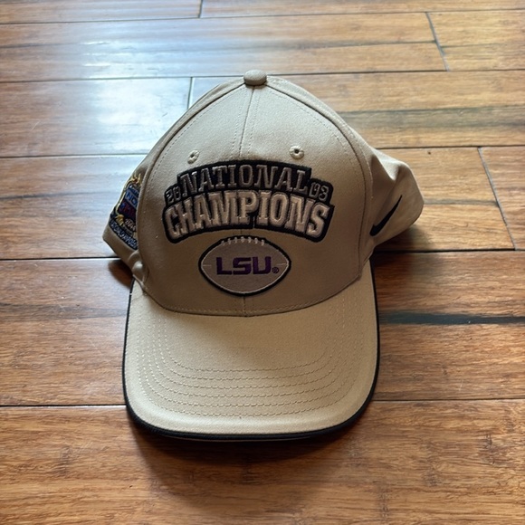 Nike LSU Tigers 2003 BCS National Championship Cap Hat Strapback SEC - Picture 11 of 11